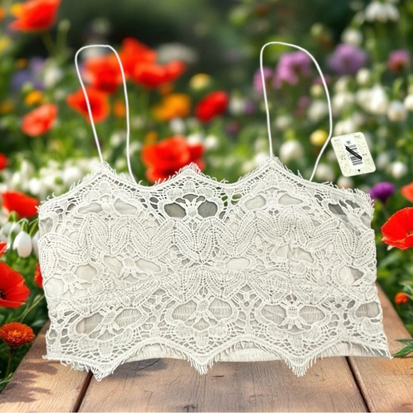 Free People Intimately Bralette. Size:Large 
Soft Pink - Picture 3 of 8